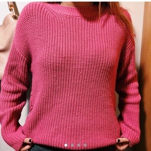 PINK OVERSIZED KNIT SWEATER